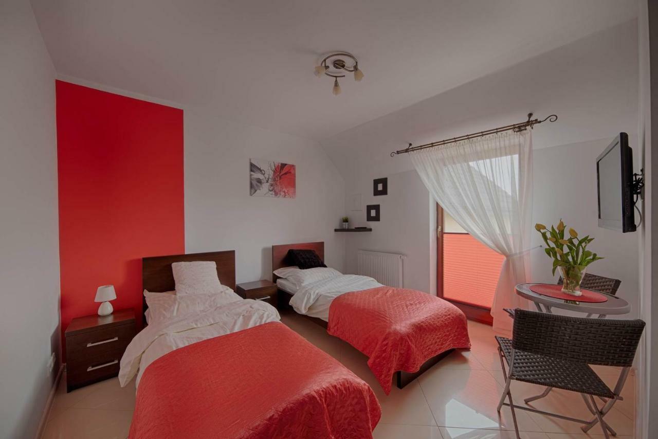 4 Strony Swiata Apartment Jaroslawiec Bagian luar foto