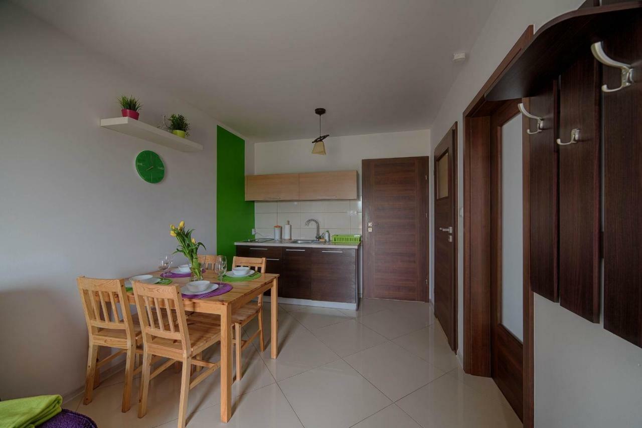 4 Strony Swiata Apartment Jaroslawiec Bagian luar foto